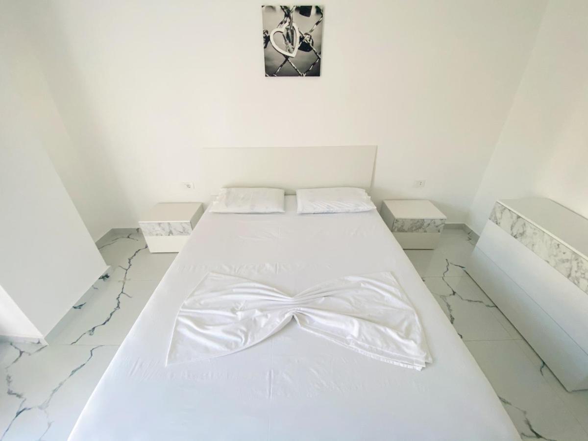 Saranda Terraces Apartment Rentals Exterior photo